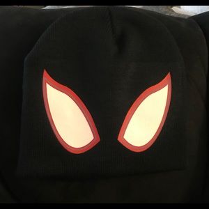 Spider-Man / Into the spider-  verse beanie